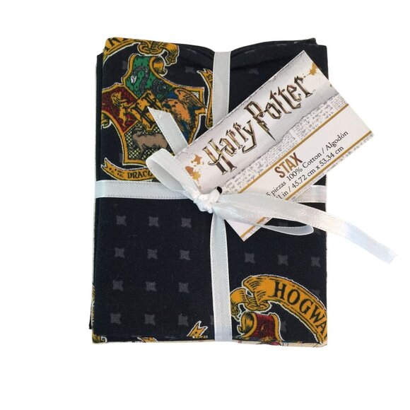 Stax Harry Potter Fat Quarter Fabric Set 5 Pieces 100% Cotton Hogwarts Quilt - Picture 2 of 5